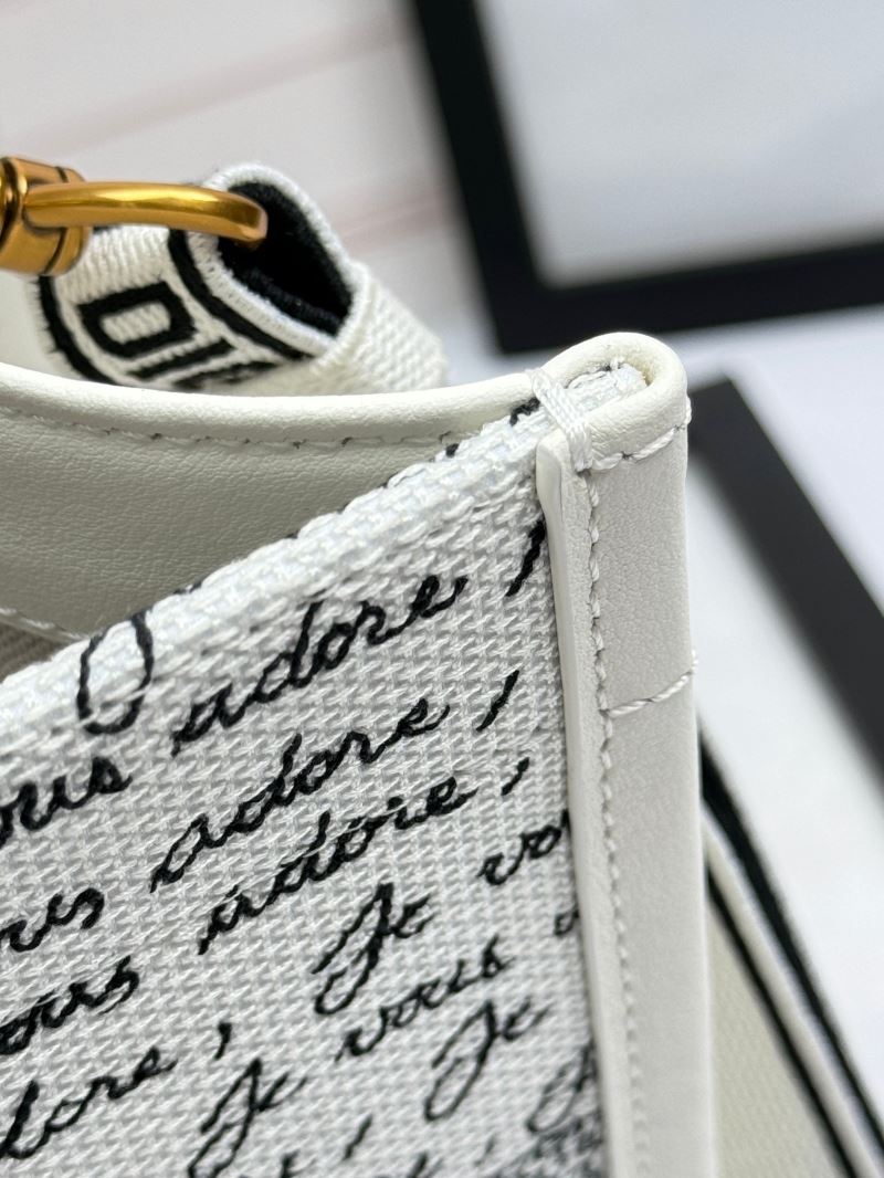 chr1st1an D10r shopping bags